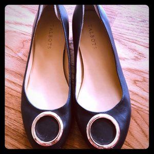 Talbot's sz 7 Navy Flats